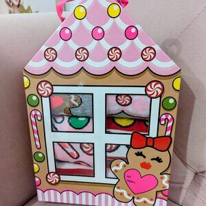 NWT Betsy Johnson Christmas Sock Gift Set